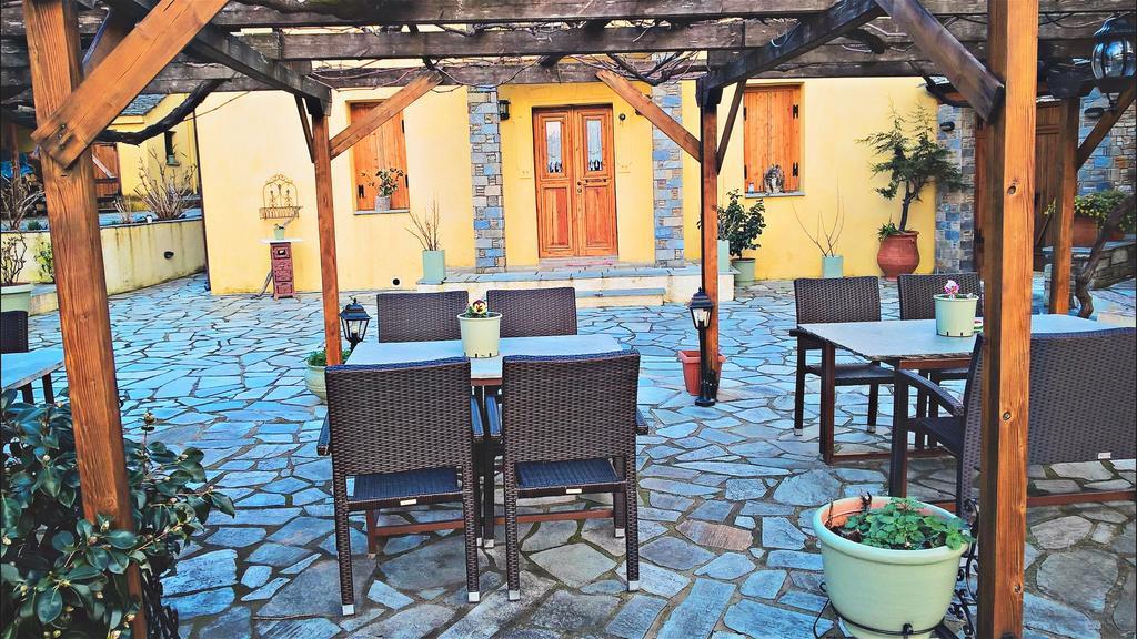 Ellis Full Guest House Tsagarada Bagian luar foto