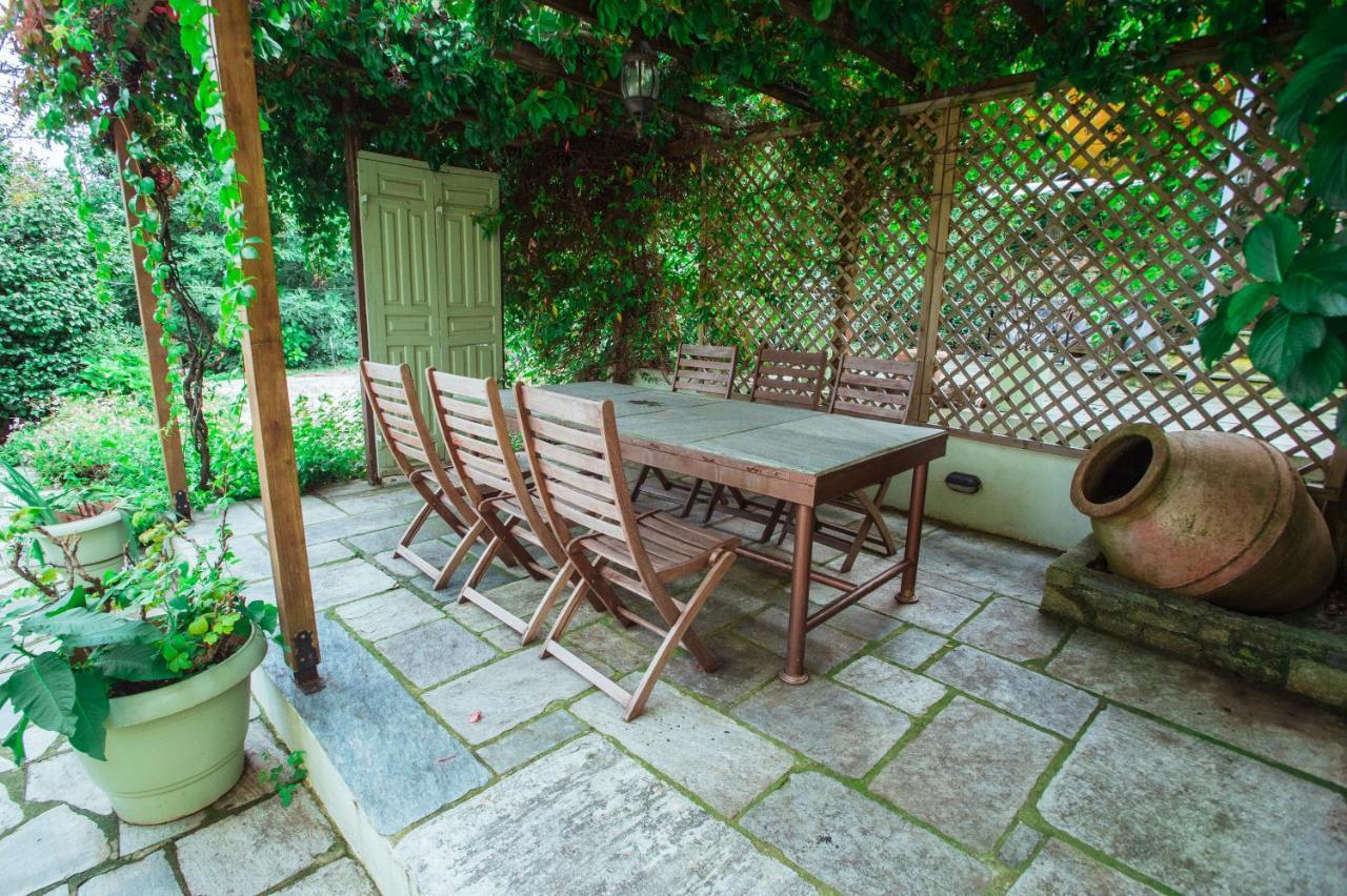 Ellis Full Guest House Tsagarada Bagian luar foto